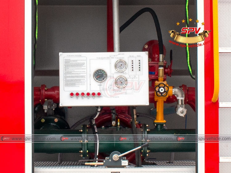 12,000 Litres Off-road Fire Engine Sinotruk - Panel